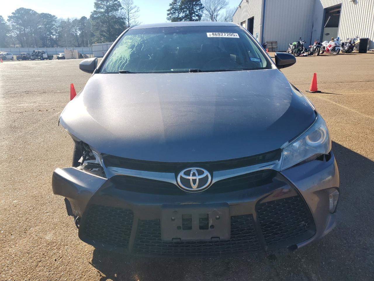 2017 TOYOTA CAMRY LE - Image 5