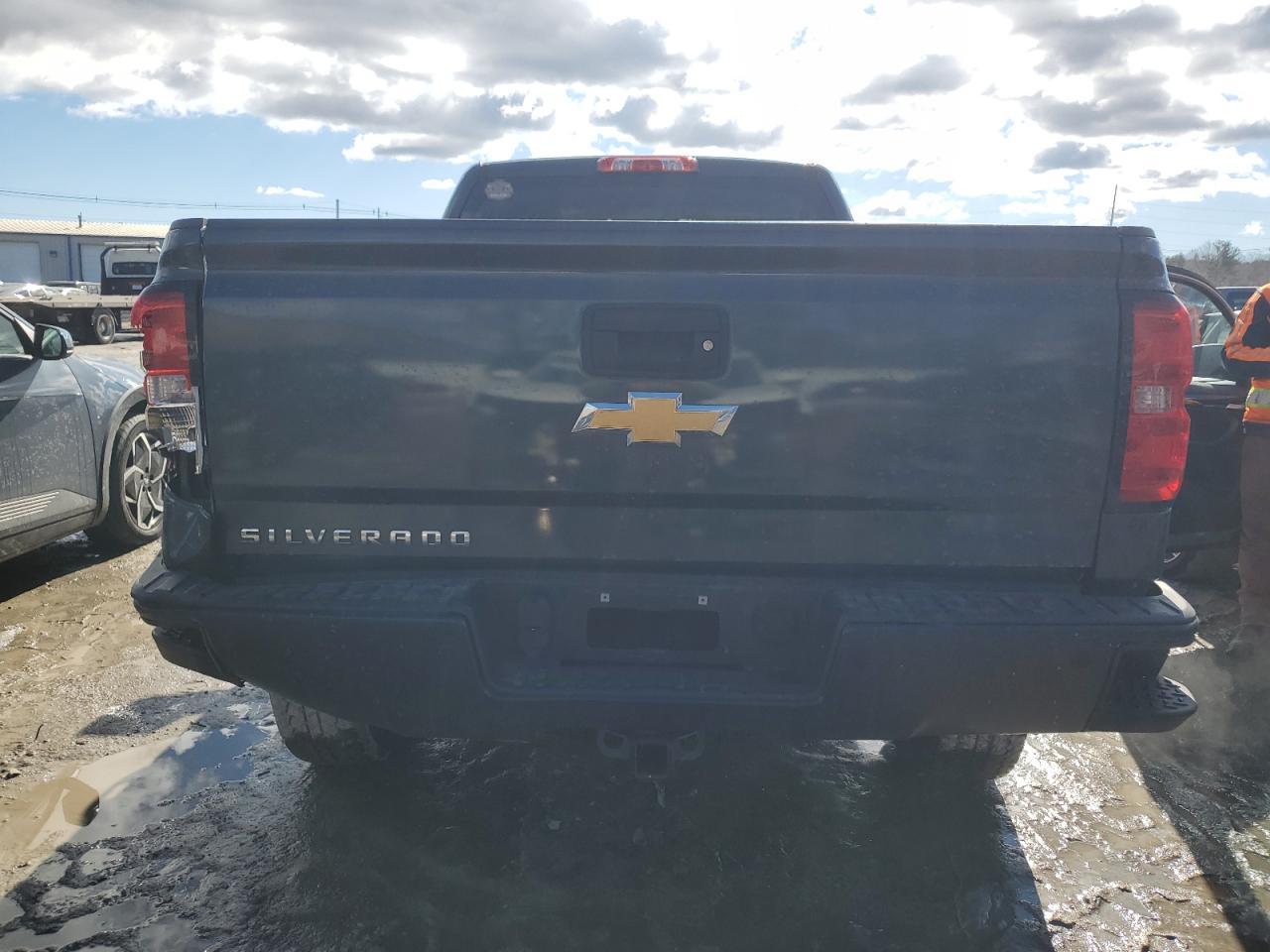 2018 CHEVROLET SILVERADO - Image 6