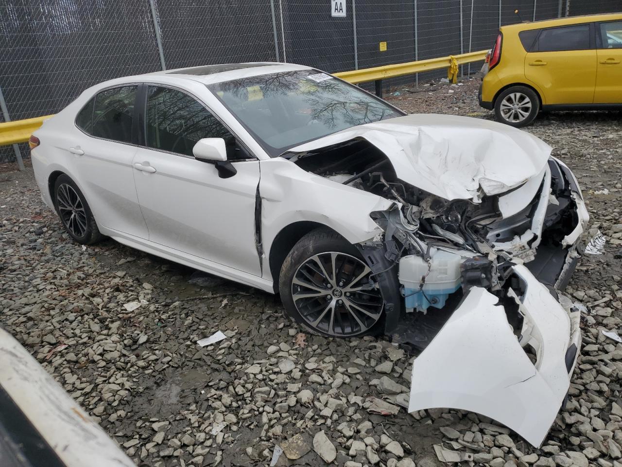 2018 TOYOTA CAMRY L - Фото 4