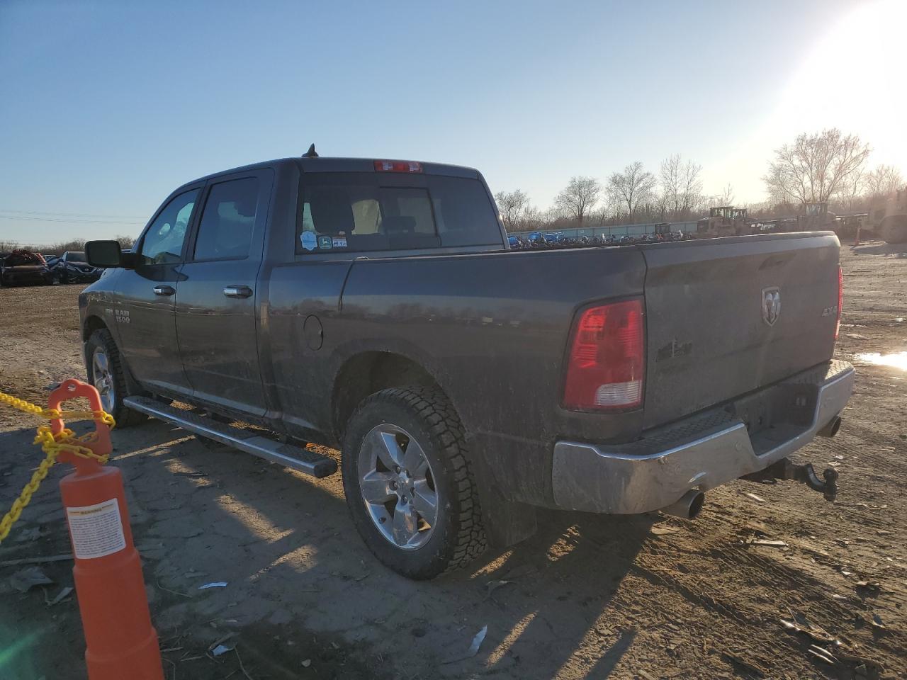 2017 RAM 1500 SLT - Image 2