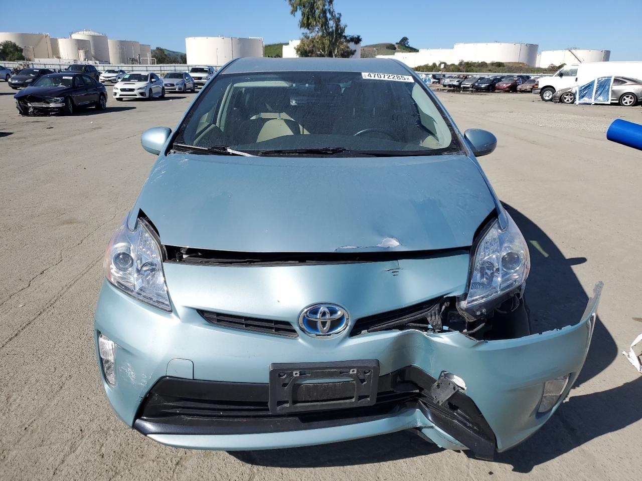 2015 TOYOTA PRIUS - Фото 5