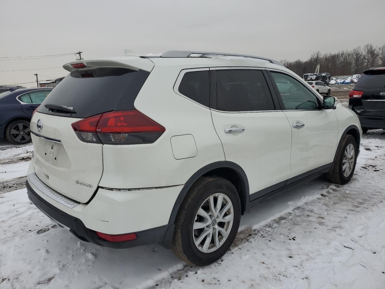 2018 NISSAN ROGUE S - Image 3