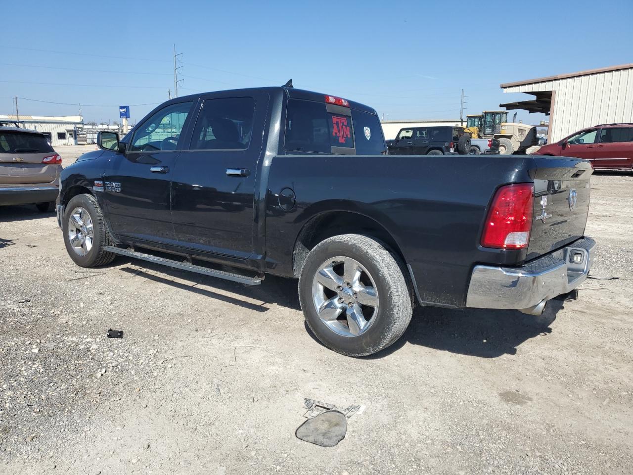 2017 RAM 1500 SLT - Фото 2