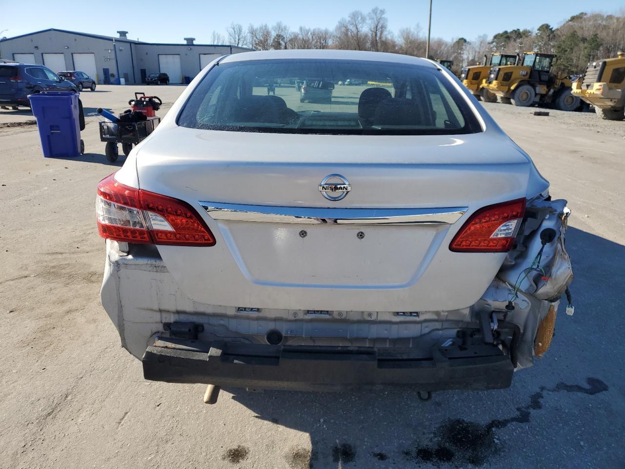 2013 NISSAN SENTRA S - Фото 6