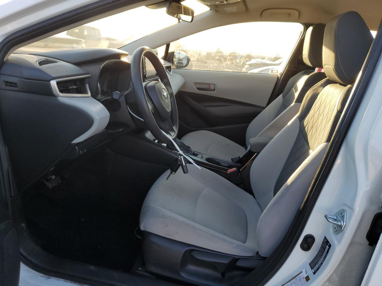 2022 TOYOTA COROLLA LE - Image 7