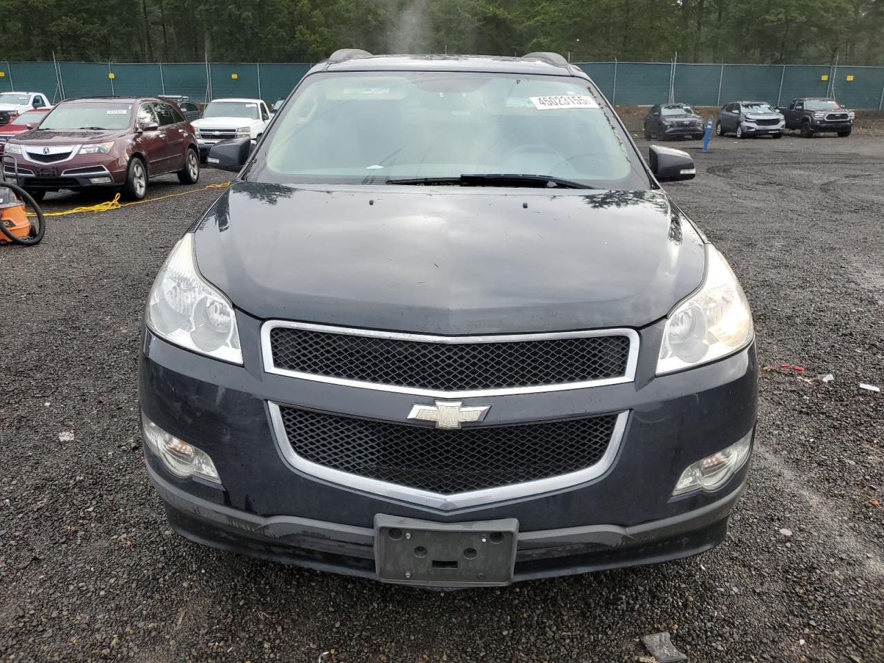 2012 CHEVROLET TRAVERSE L - Фото 5