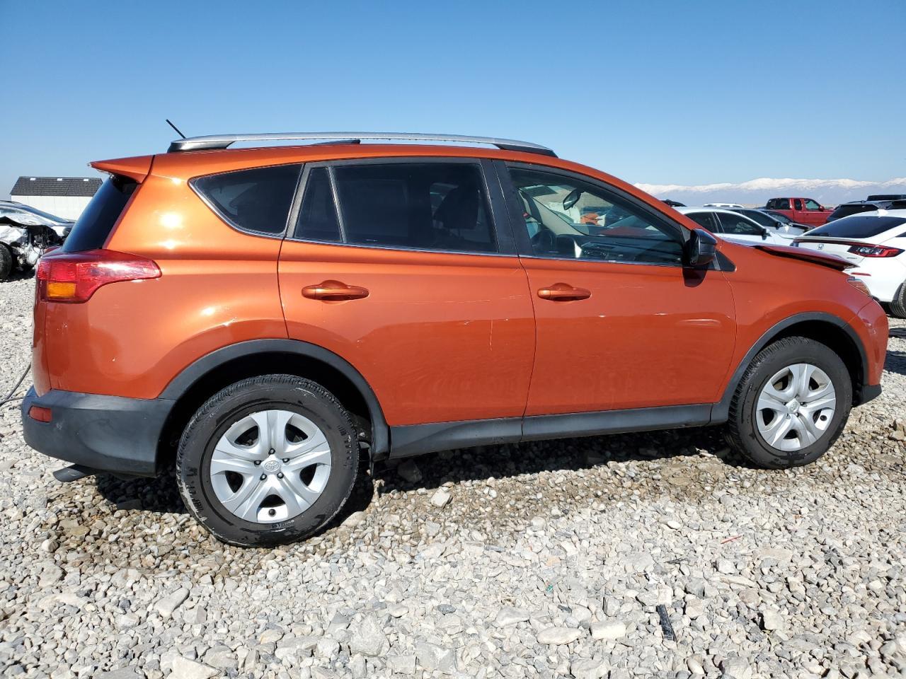 2015 TOYOTA RAV4 LE - Image 3