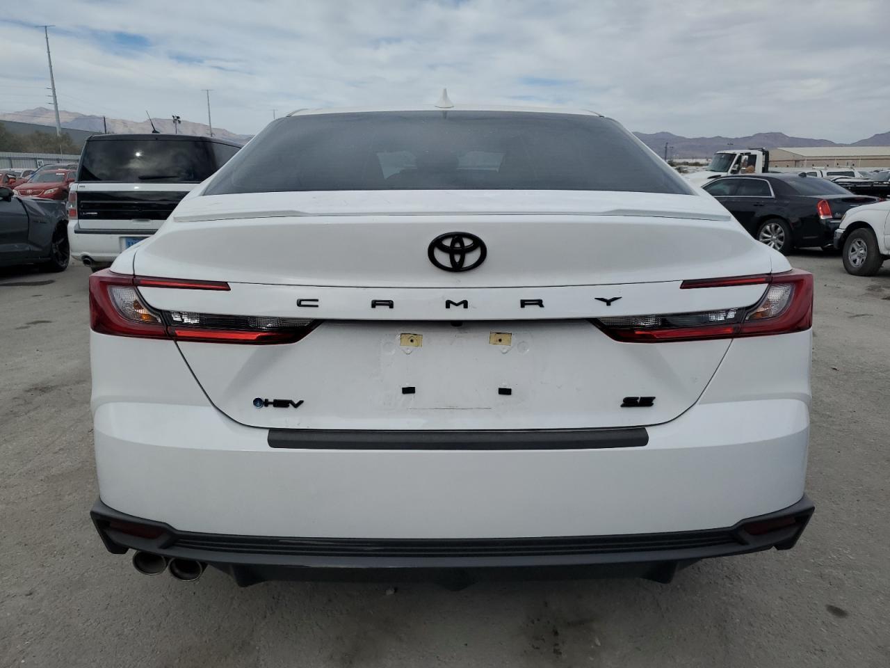 2025 TOYOTA CAMRY XSE - Фото 6