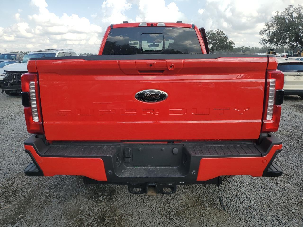 2024 FORD F250 SUPER - Image 6