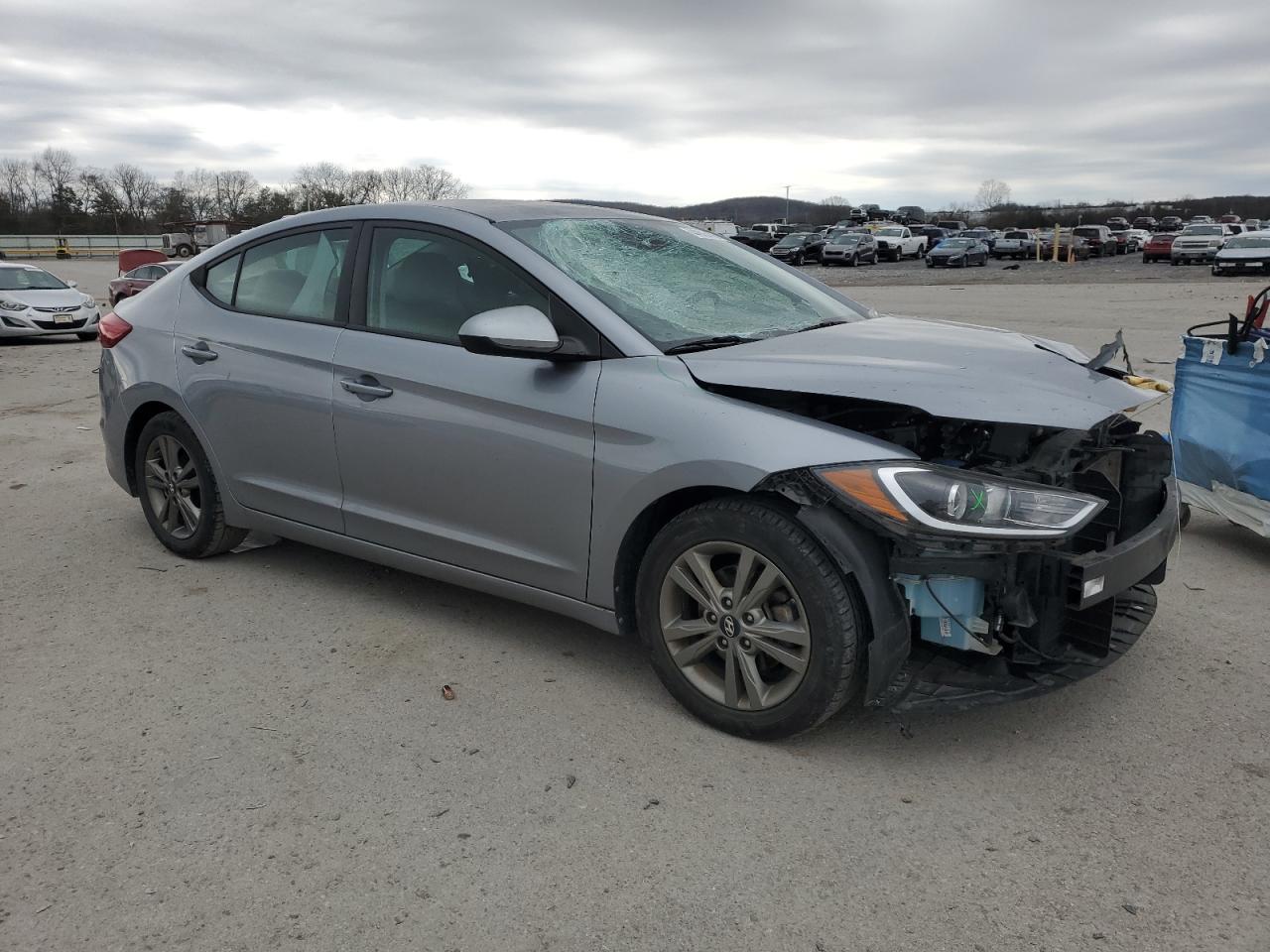2017 HYUNDAI ELANTRA SE - Фото 4