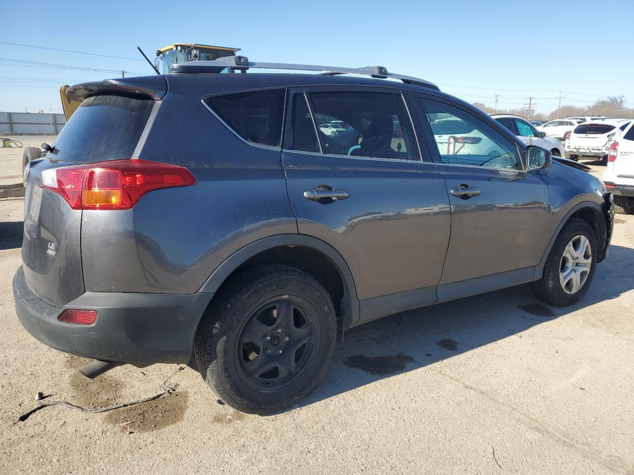 2014 TOYOTA RAV4 LE - Фото 3
