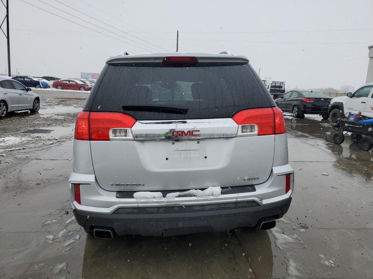 2016 GMC TERRAIN SL - Image 6