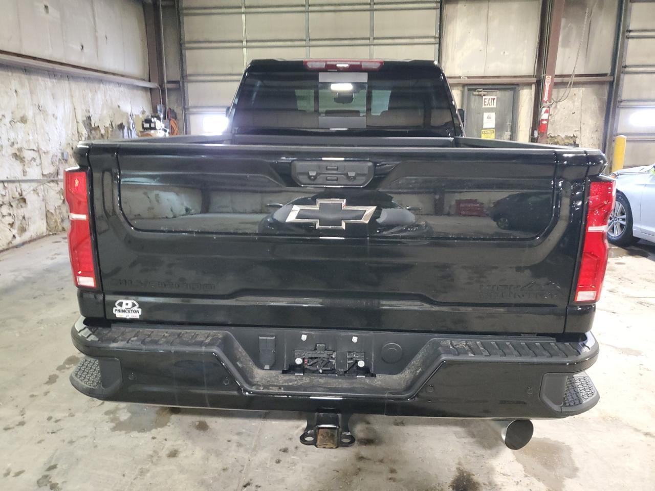 2024 CHEVROLET SILVERADO - Image 6