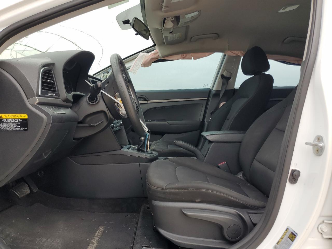 2018 HYUNDAI ELANTRA SE - Image 7