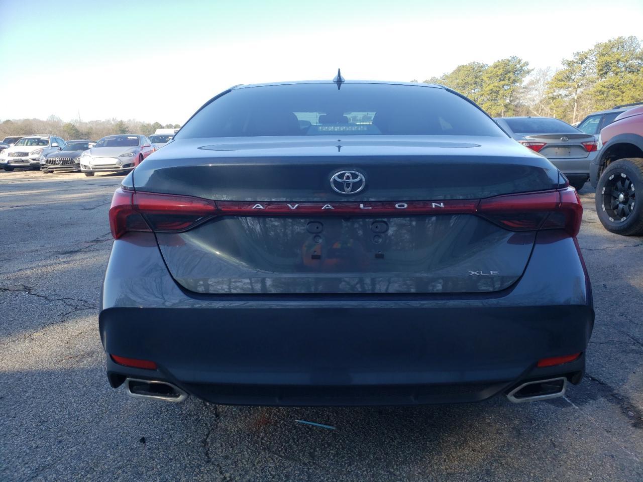2022 TOYOTA AVALON XLE - Image 6
