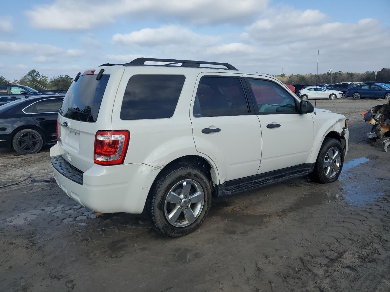 2012 FORD ESCAPE XLT - Фото 3