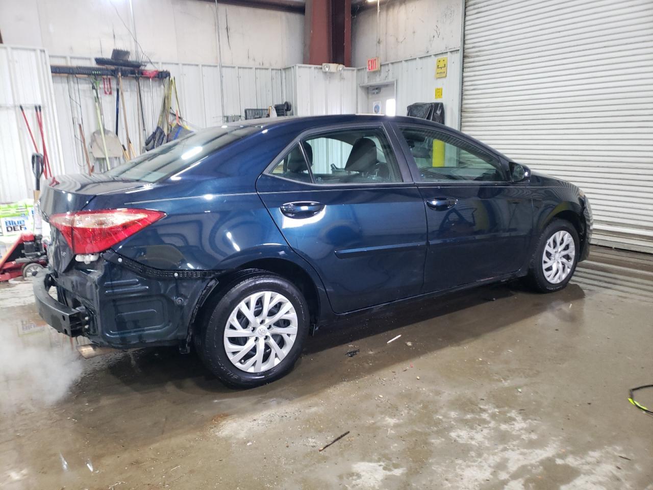 2018 TOYOTA COROLLA L - Фото 3