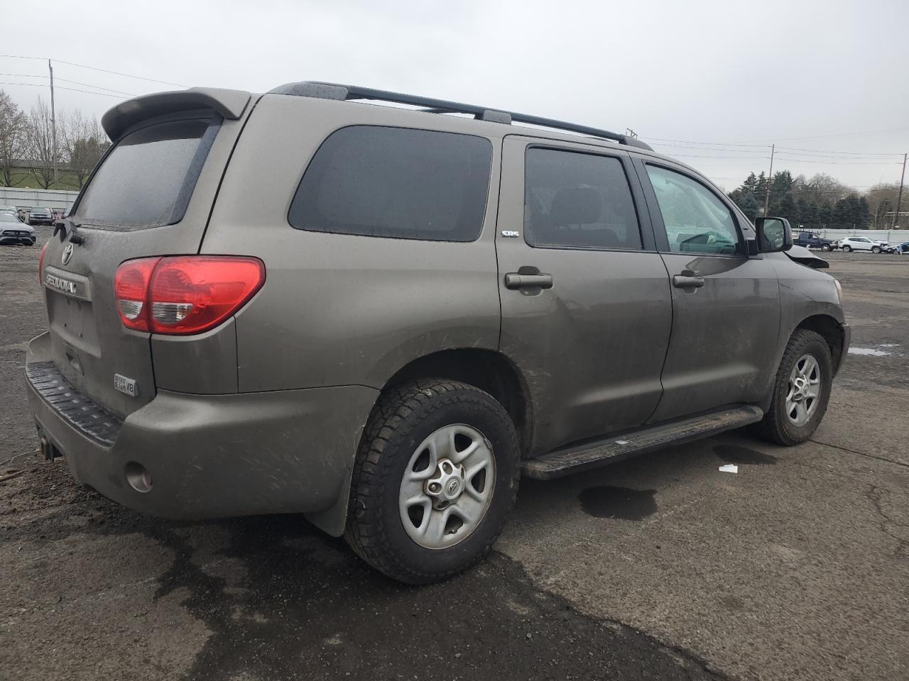 2014 TOYOTA SEQUOIA SR - Фото 3
