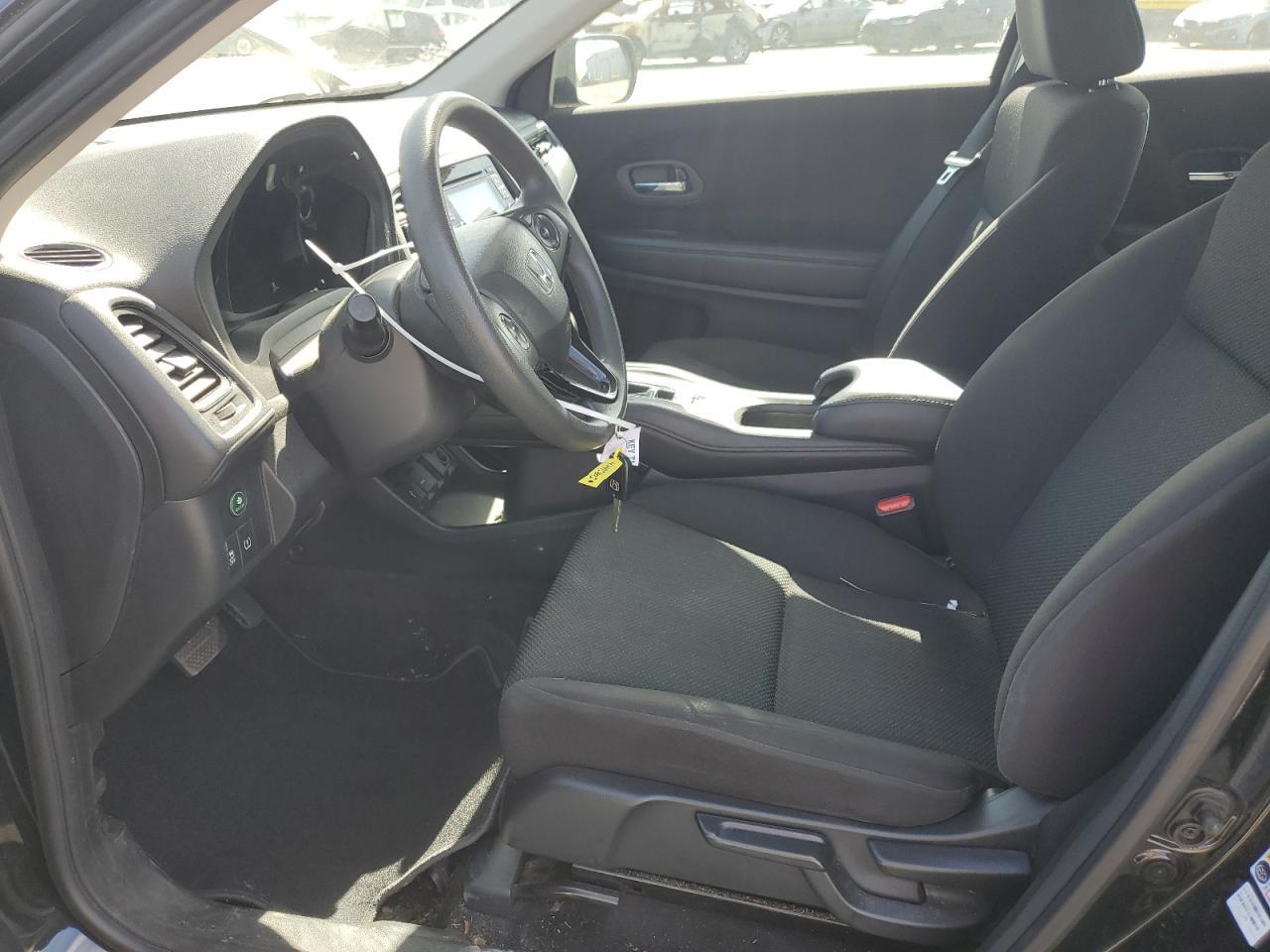 2018 HONDA HR-V LX - Image 7