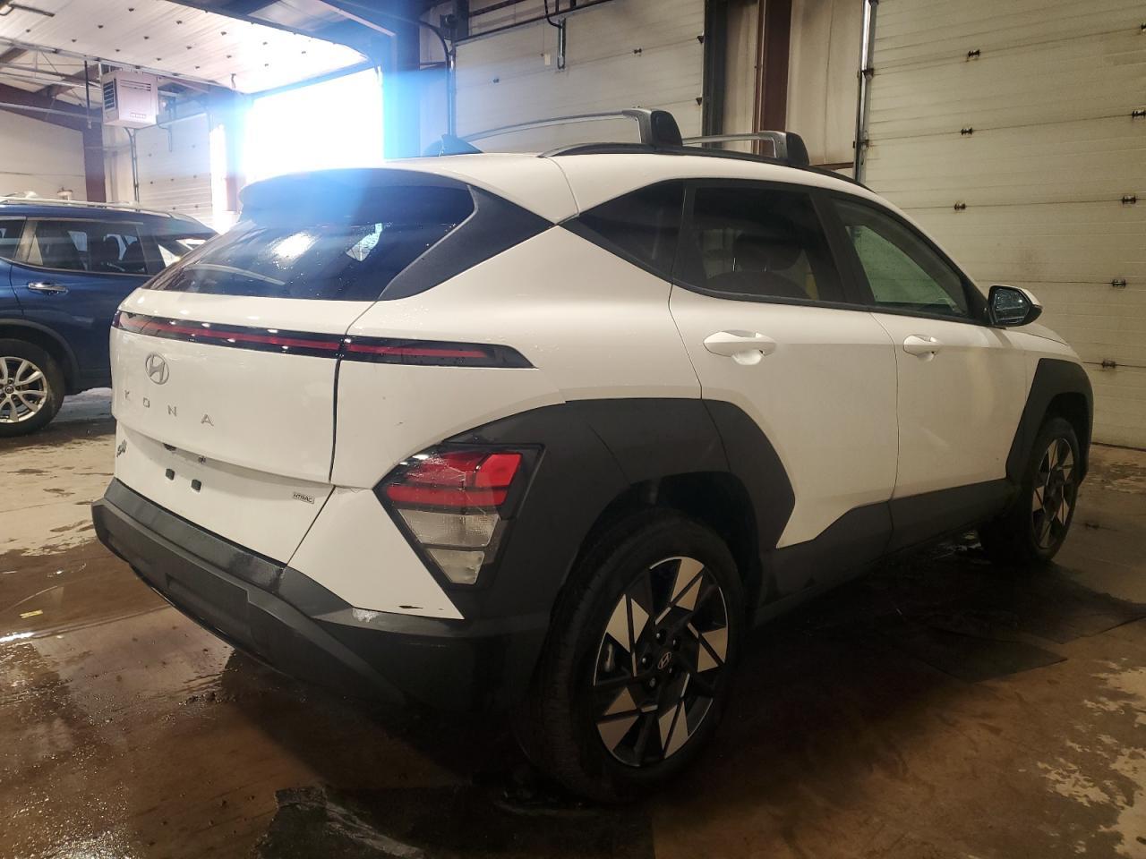 2024 HYUNDAI KONA SEL - Фото 3