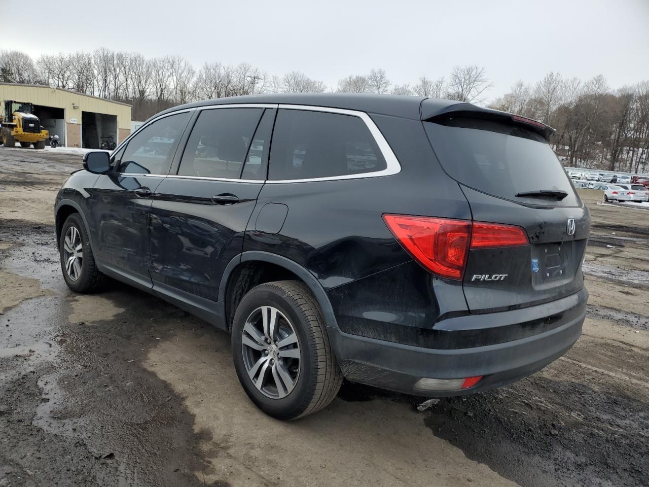 2018 HONDA PILOT EXL - Image 2