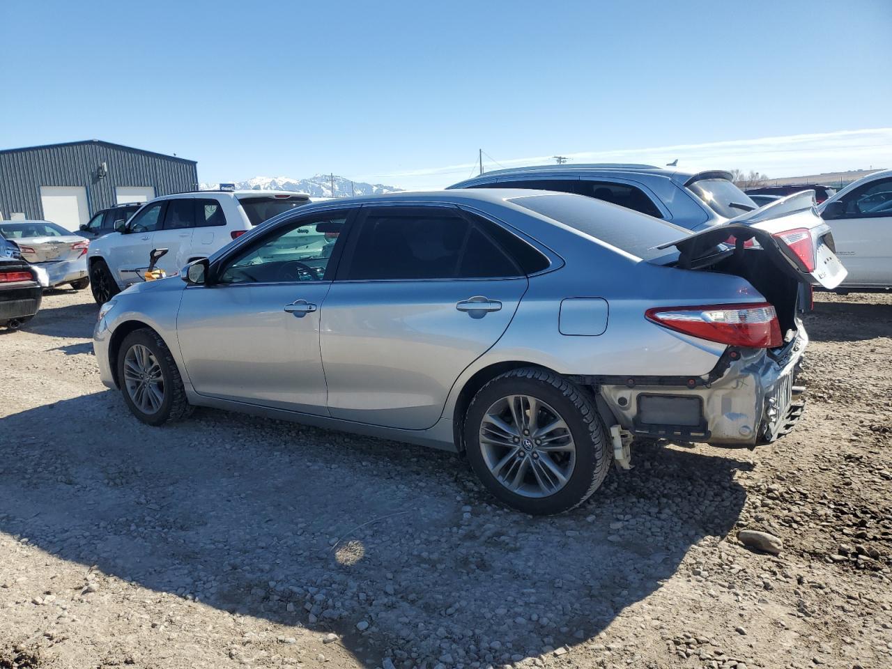 2017 TOYOTA CAMRY LE - Image 2