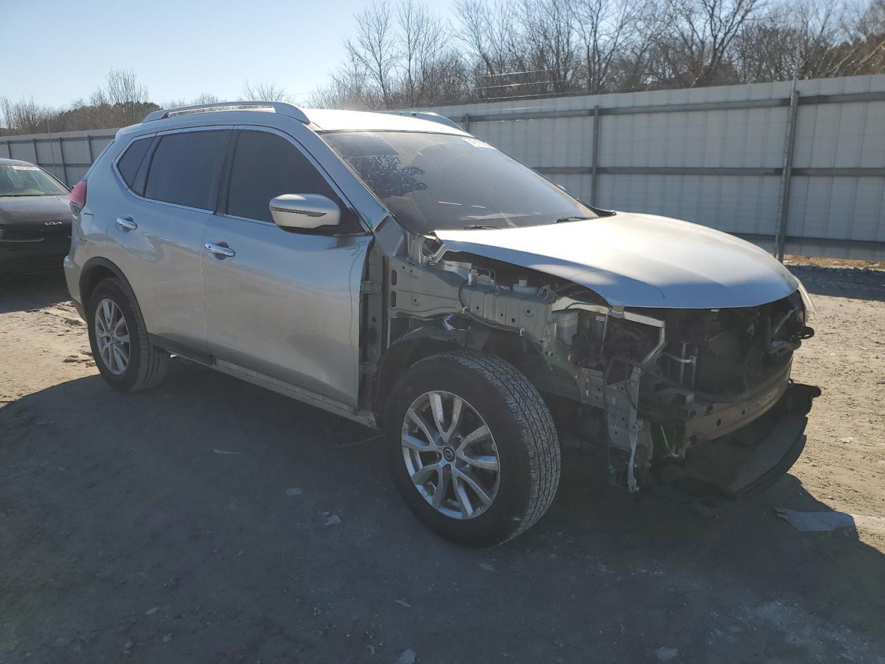 2017 NISSAN ROGUE S - Фото 4