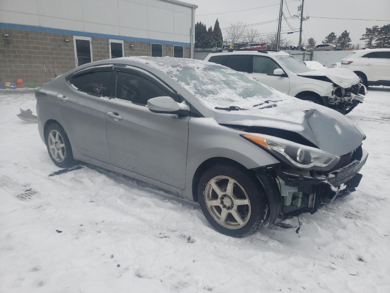 2013 HYUNDAI ELANTRA GL - Image 4