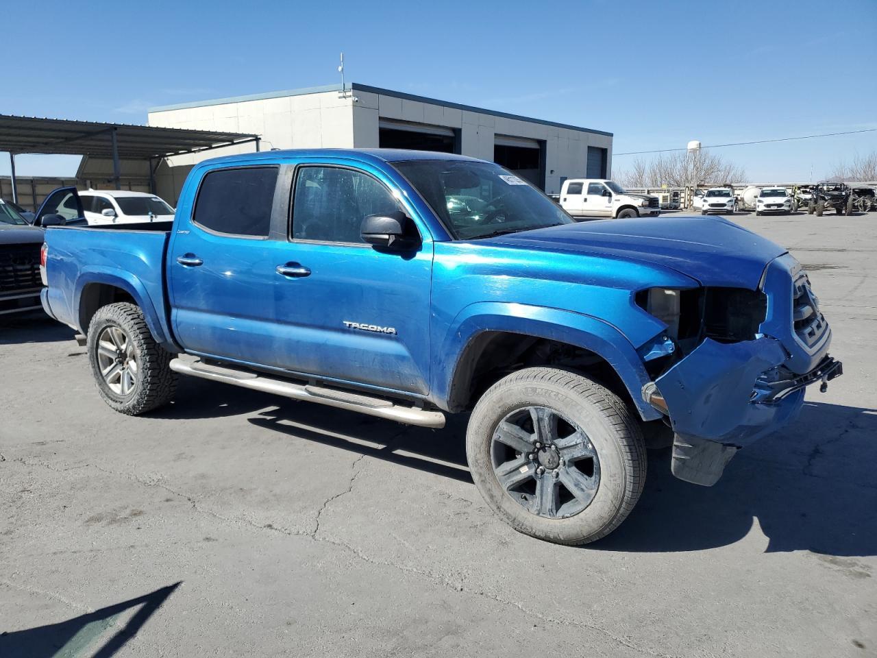 2016 TOYOTA TACOMA DOU - Фото 4
