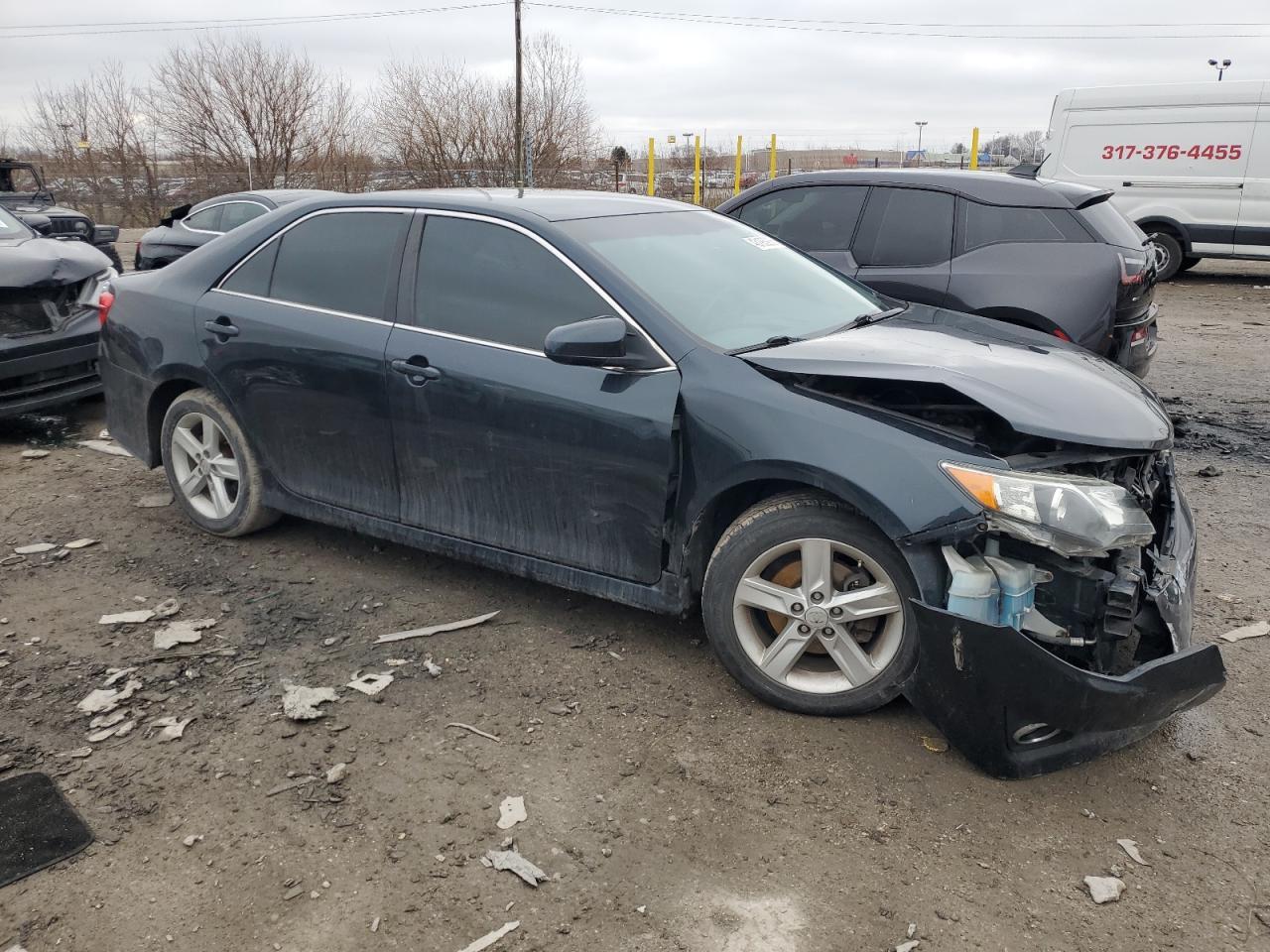 2013 TOYOTA CAMRY L - Фото 4