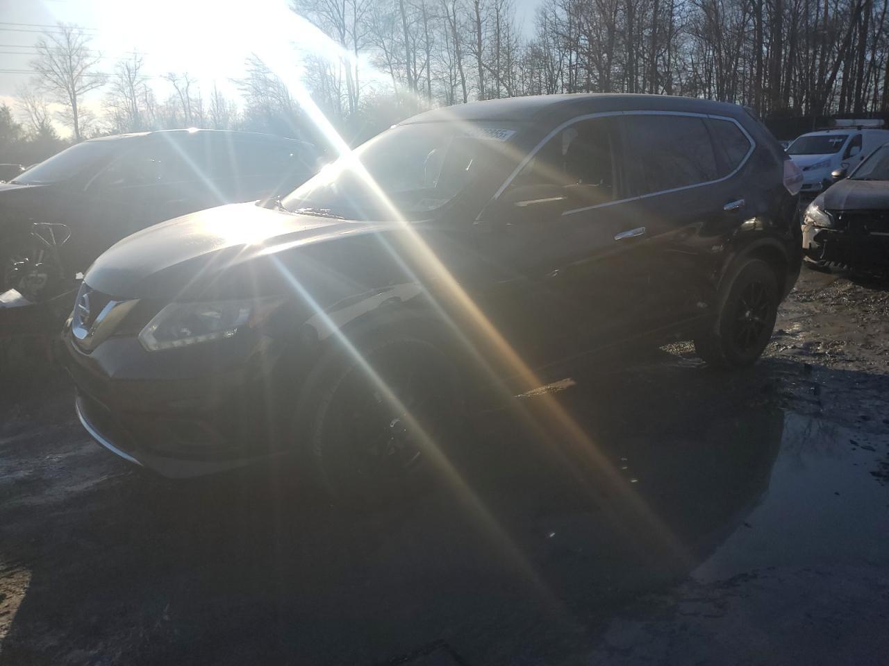 2015 NISSAN ROGUE S