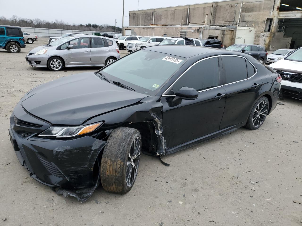 2019 TOYOTA CAMRY L