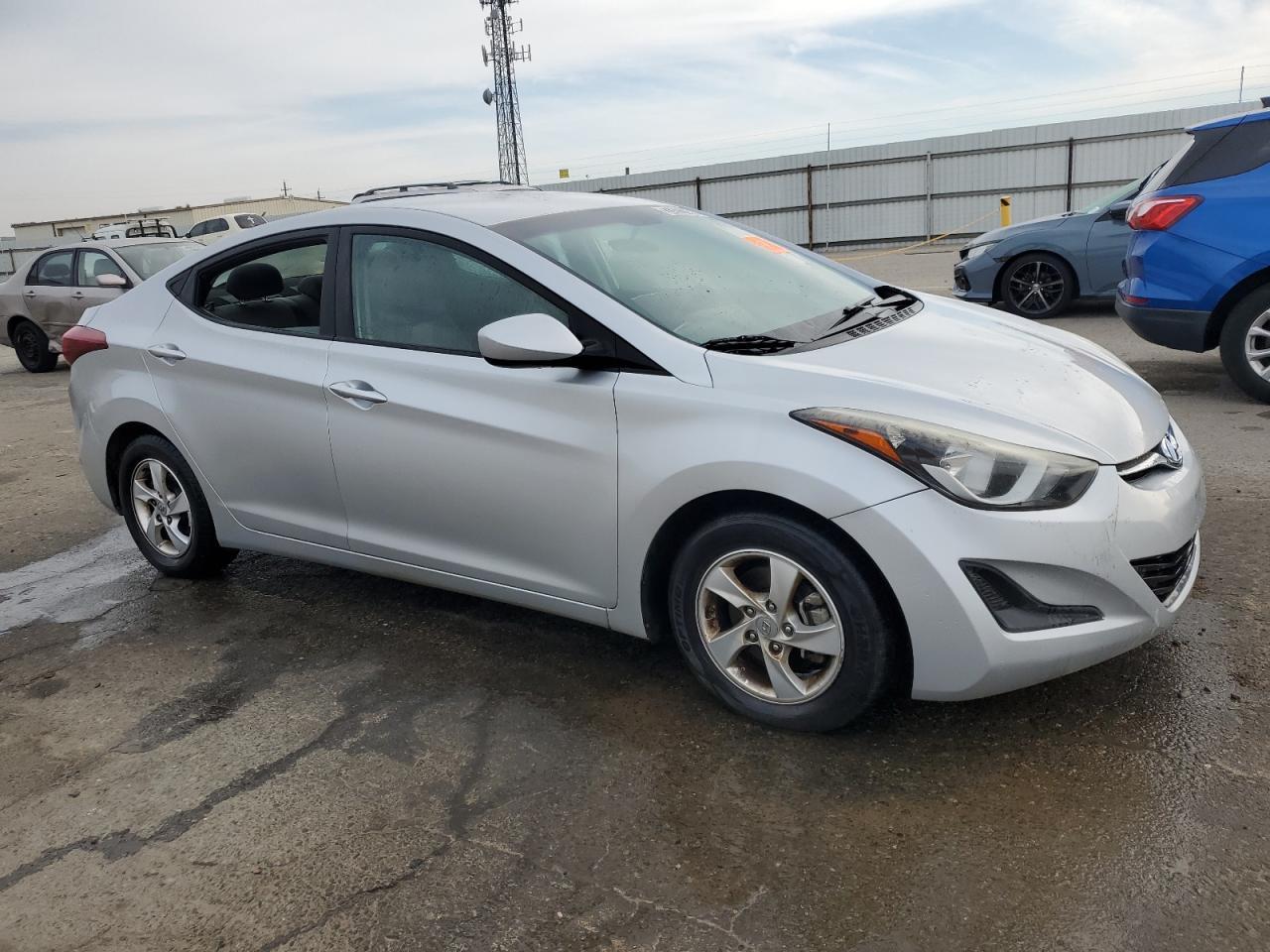 2014 HYUNDAI ELANTRA SE - Фото 4