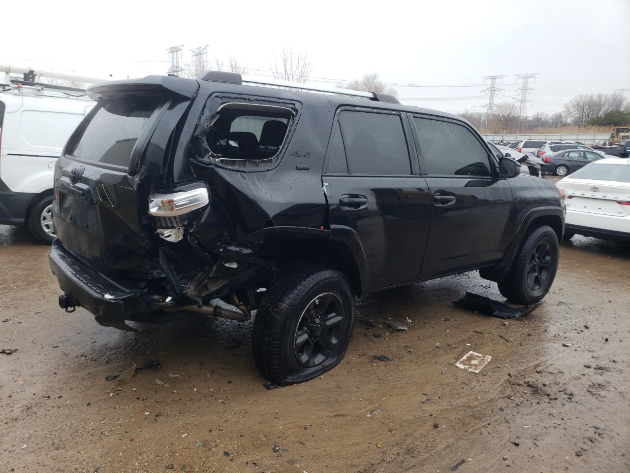 2019 TOYOTA 4RUNNER SR - Фото 3