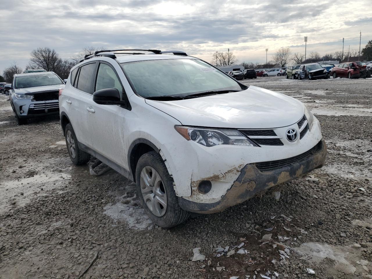 2014 TOYOTA RAV4 LE - Фото 4