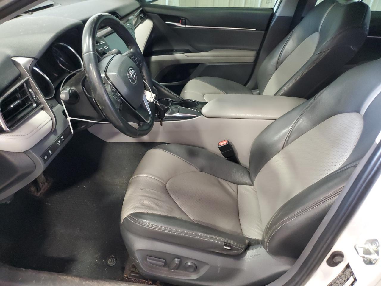 2020 TOYOTA CAMRY SE - Image 7