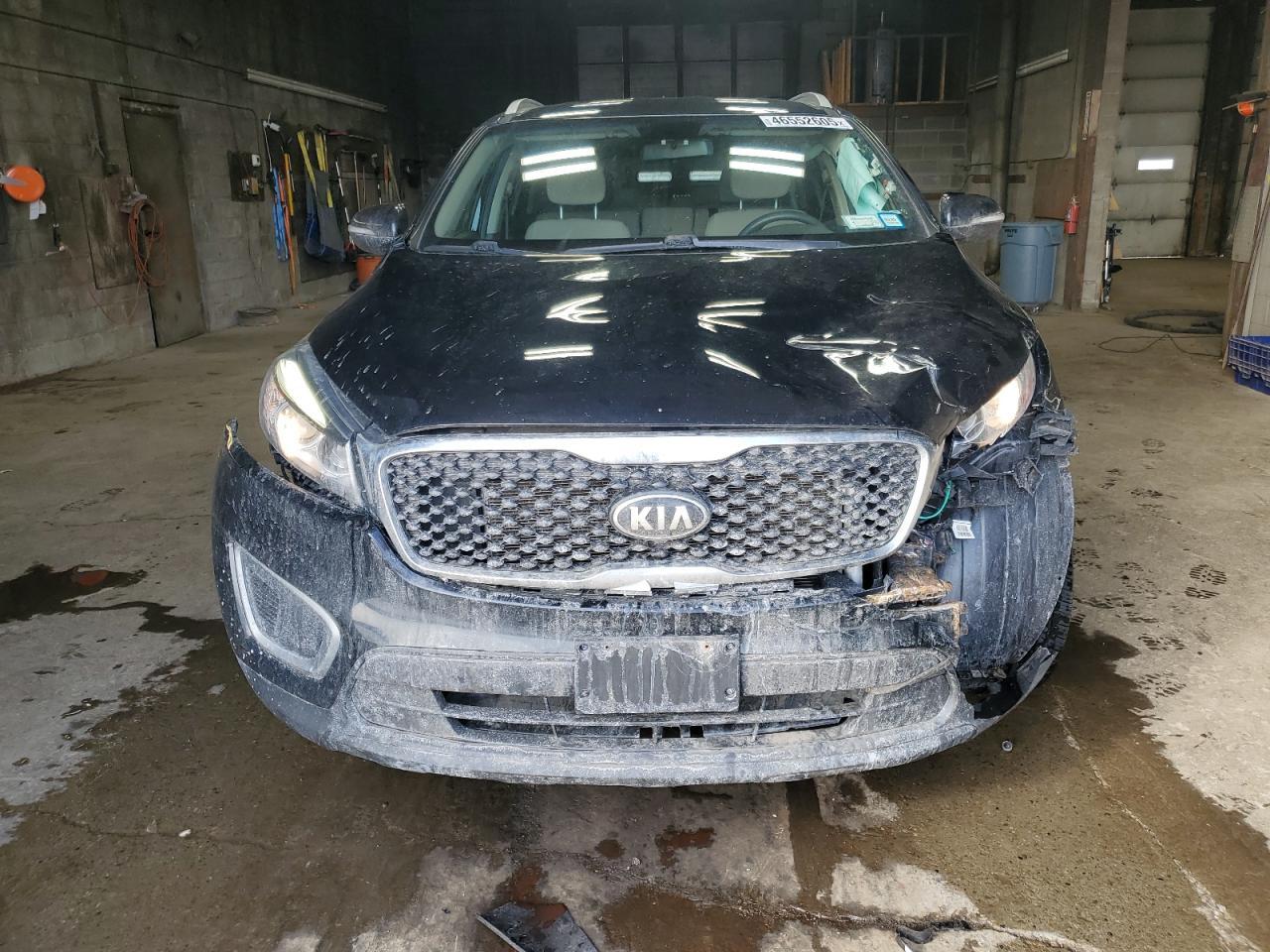2016 KIA SORENTO LX - Image 5