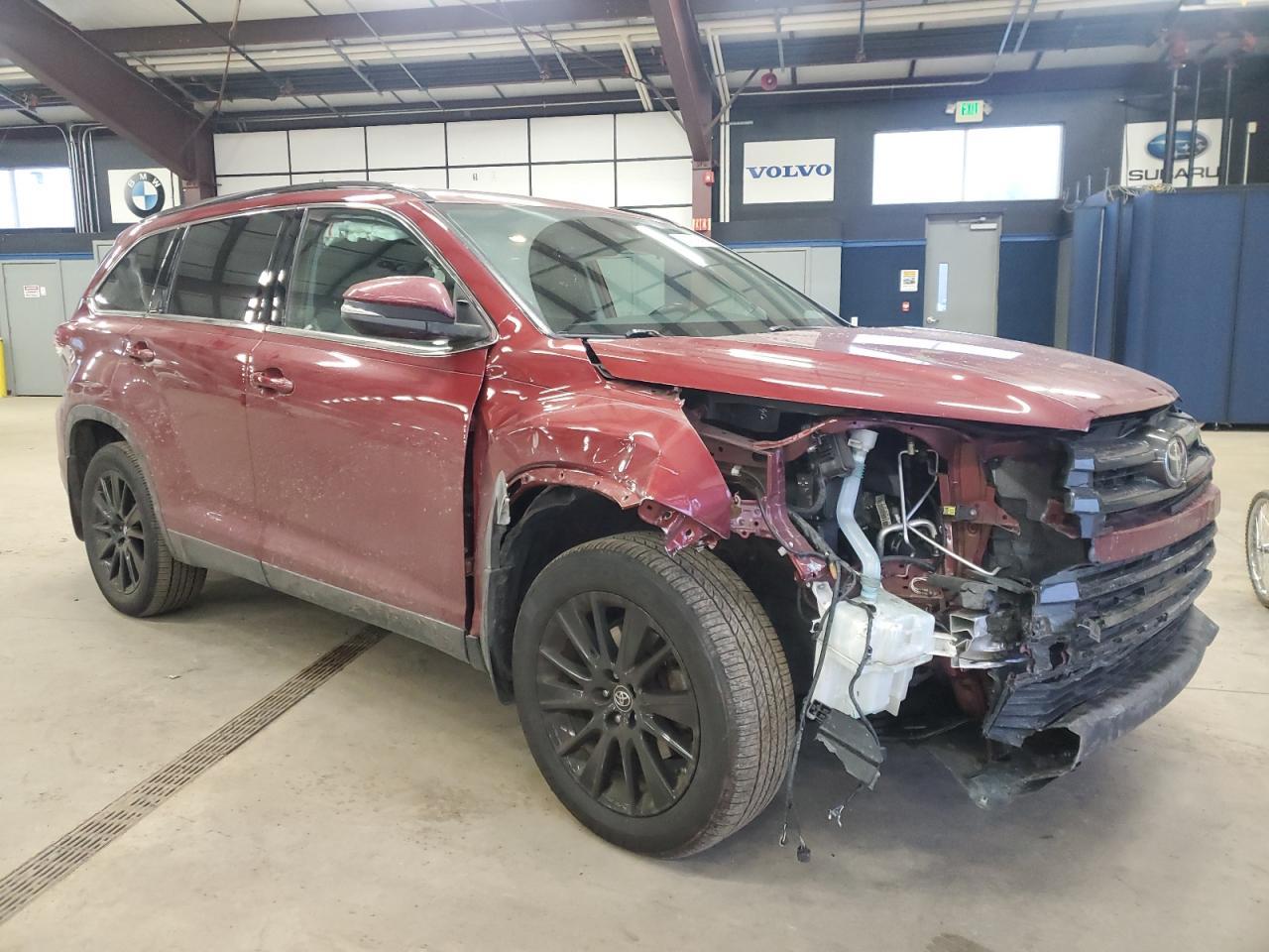 2019 TOYOTA HIGHLANDER - Image 4
