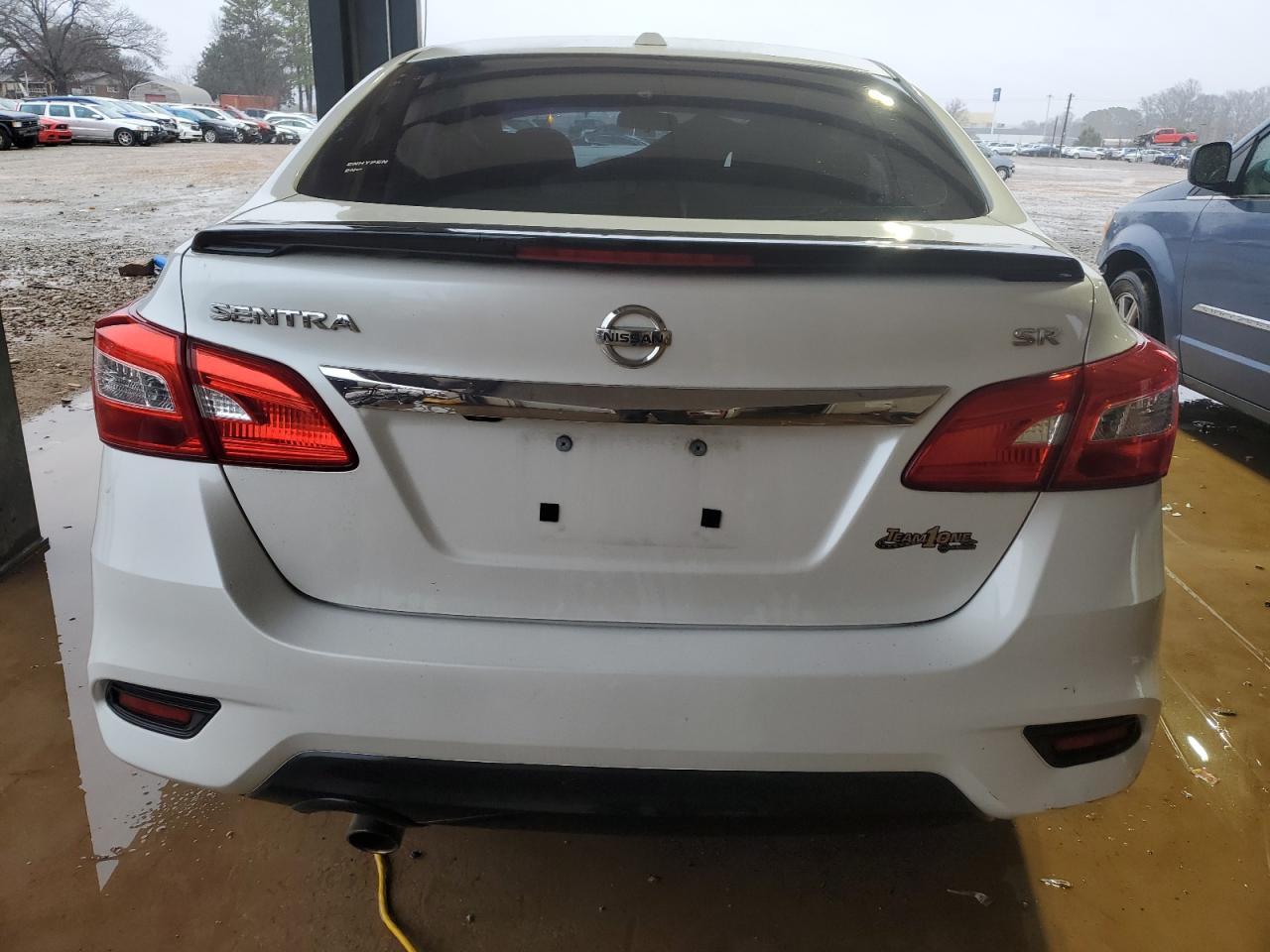 2017 NISSAN SENTRA S - Фото 6
