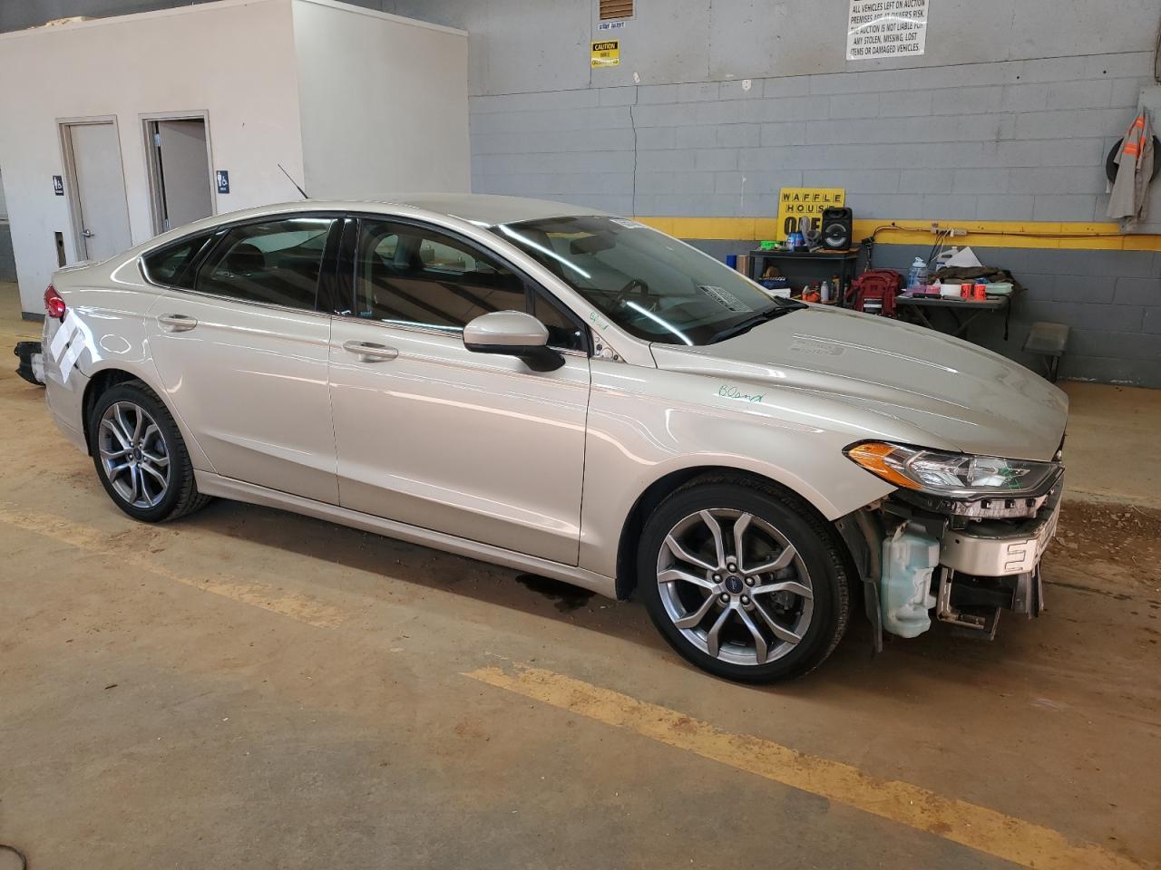 2017 FORD FUSION S - Image 4