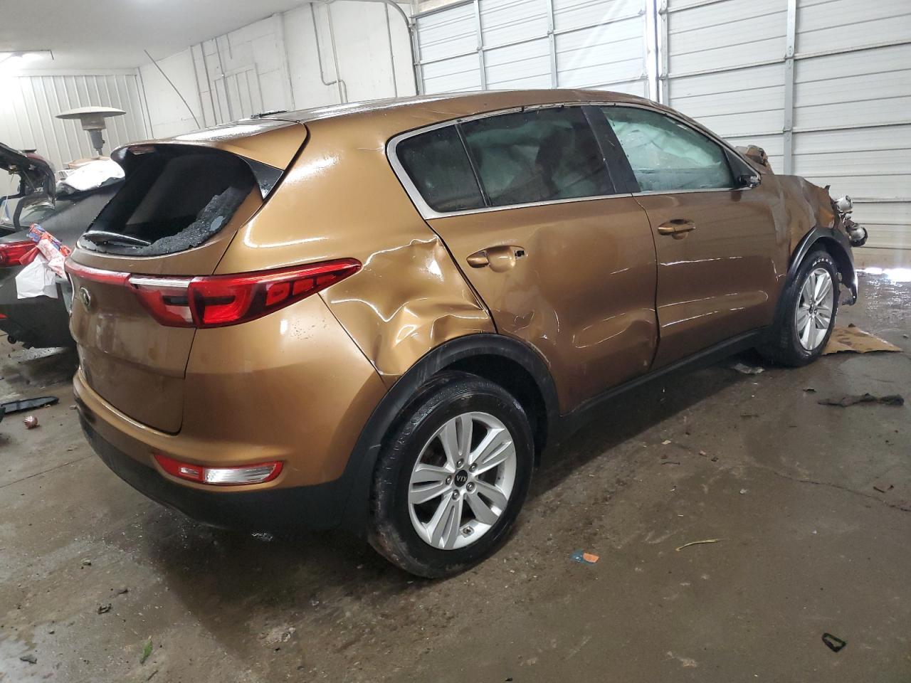 2017 KIA SPORTAGE L - Image 3