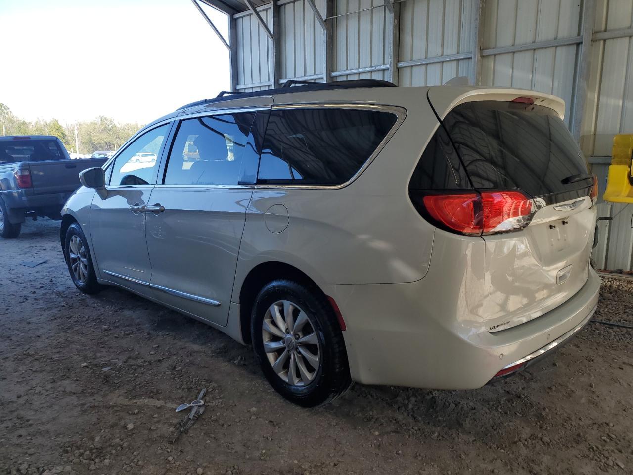 2017 CHRYSLER PACIFICA T - Фото 2