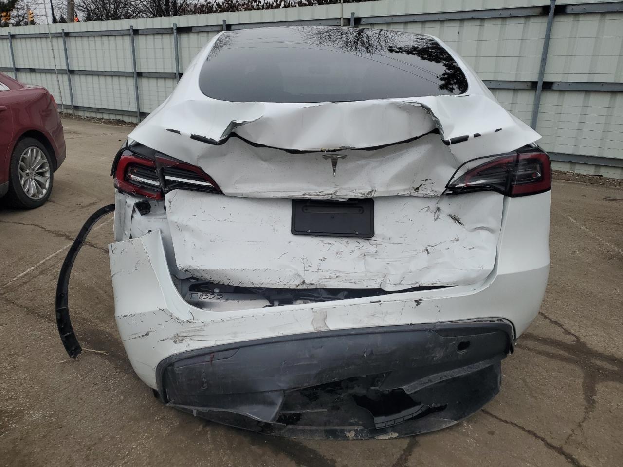 2023 TESLA MODEL Y - Фото 6