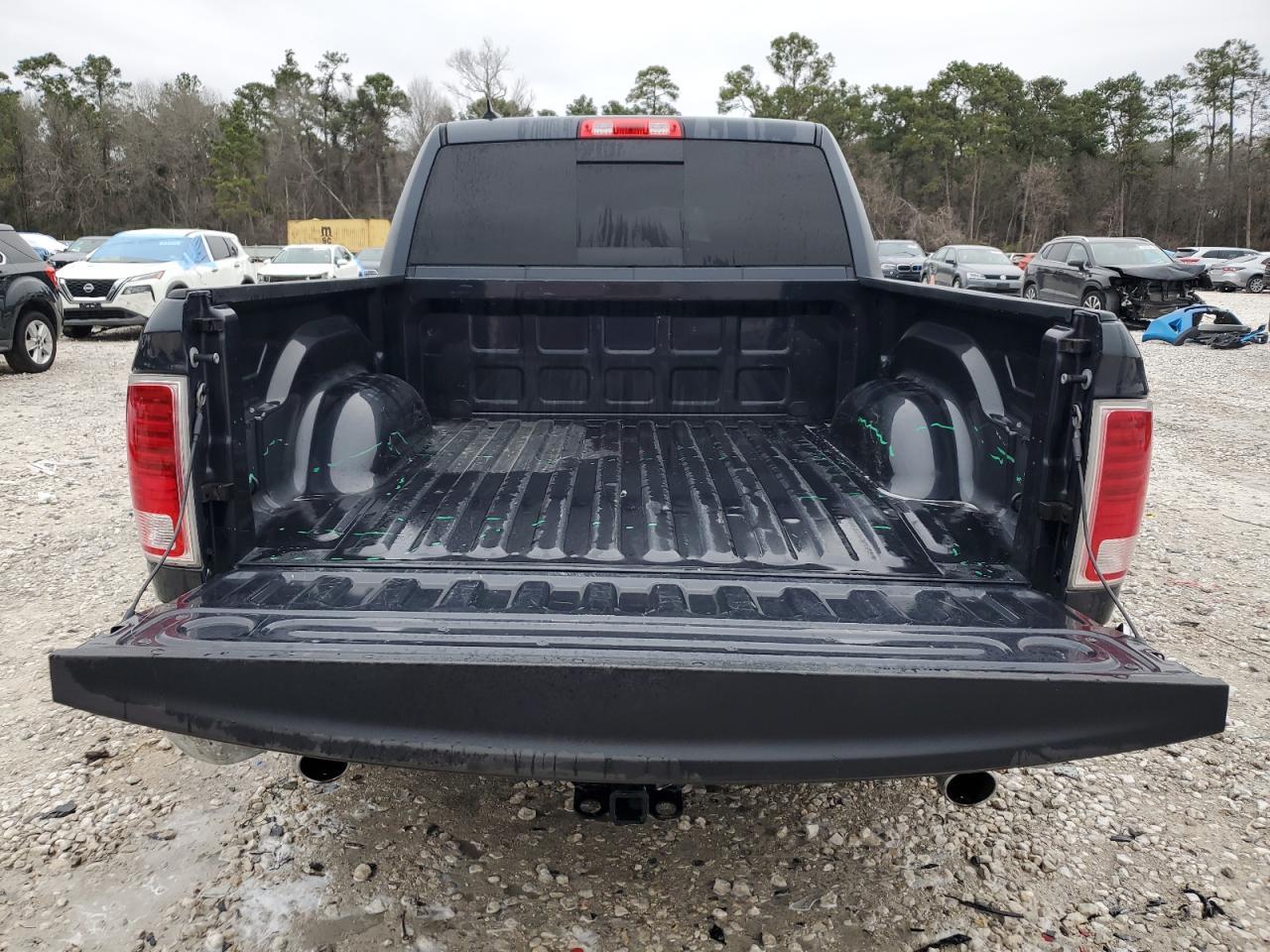 2017 RAM 1500 LARAM - Image 6