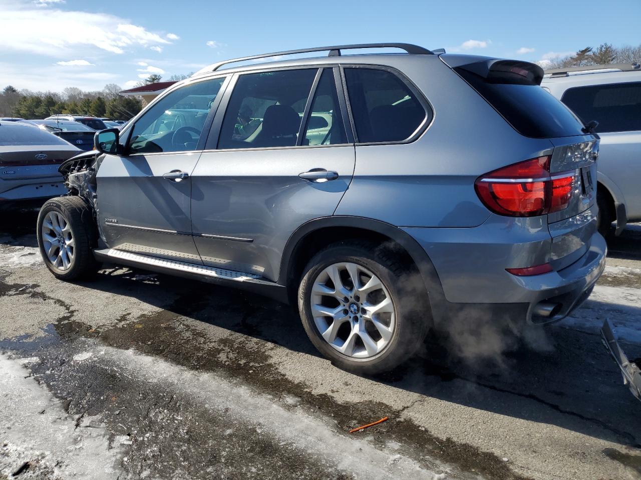 2011 BMW X5 XDRIVE3 - Фото 2