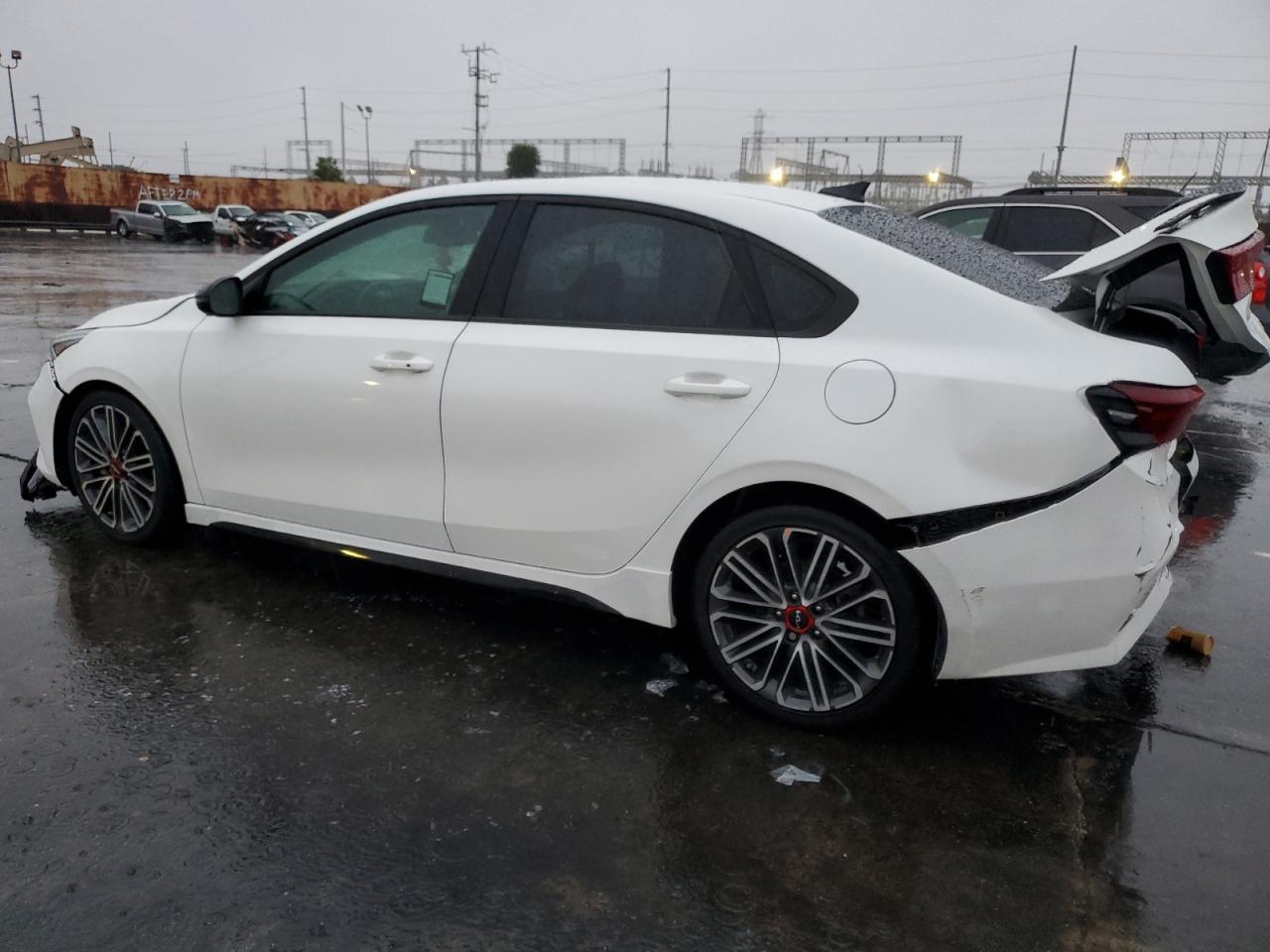 2024 KIA FORTE GT - Image 2