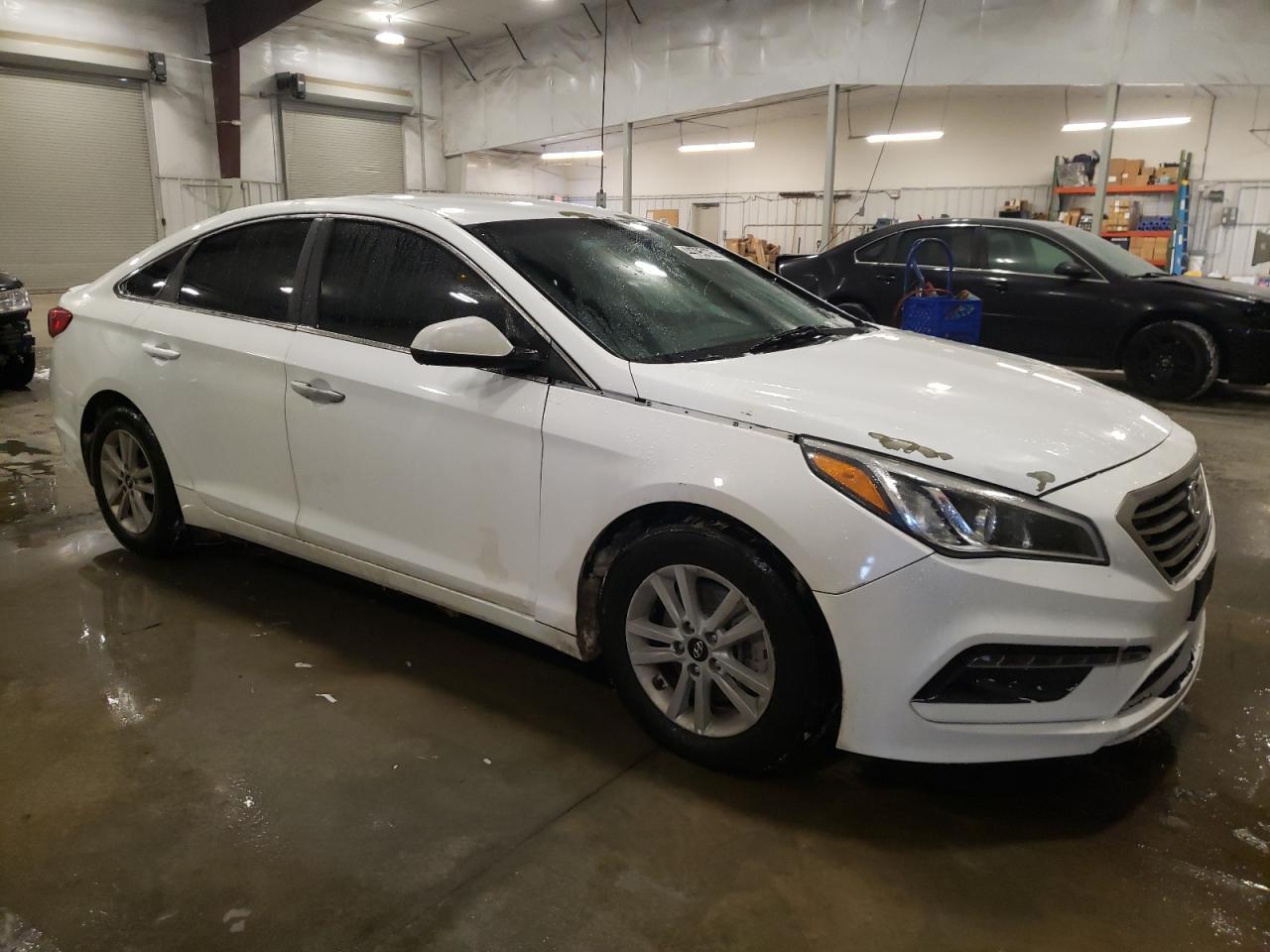 2017 HYUNDAI SONATA SE - Фото 4