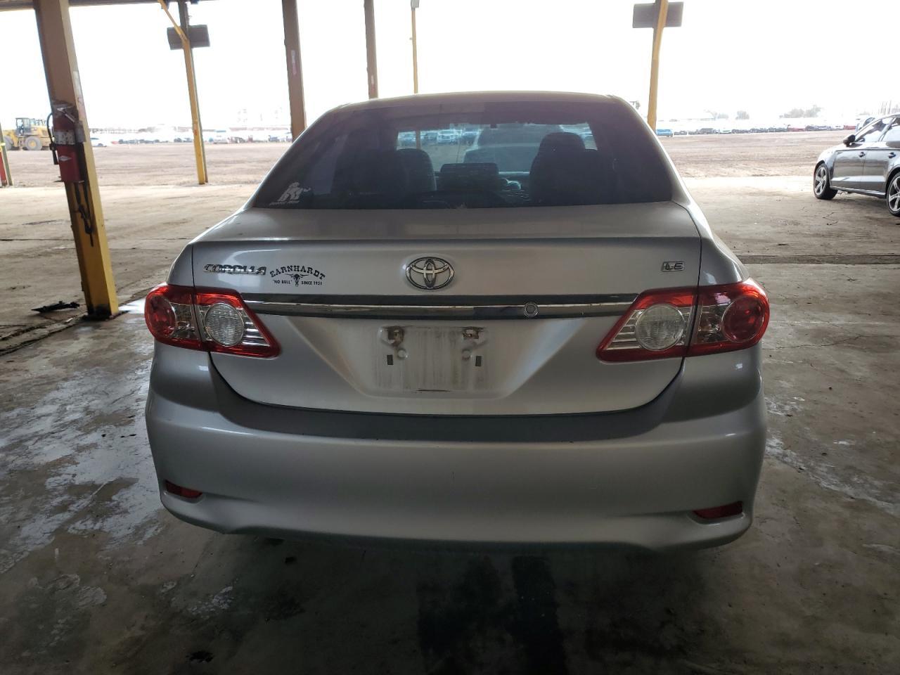 2013 TOYOTA COROLLA BA - Фото 6