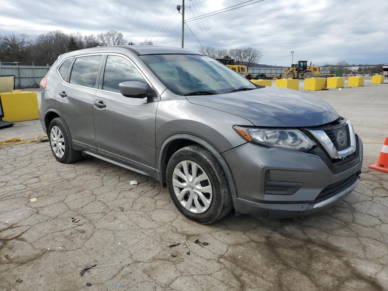 2017 NISSAN ROGUE S - Фото 4