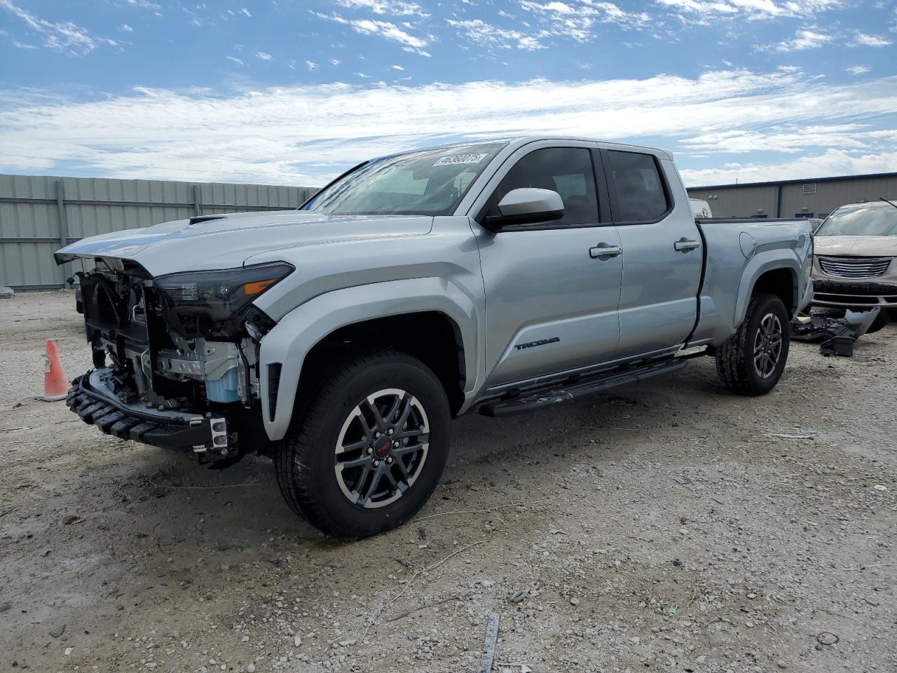 2024 TOYOTA TACOMA DOU